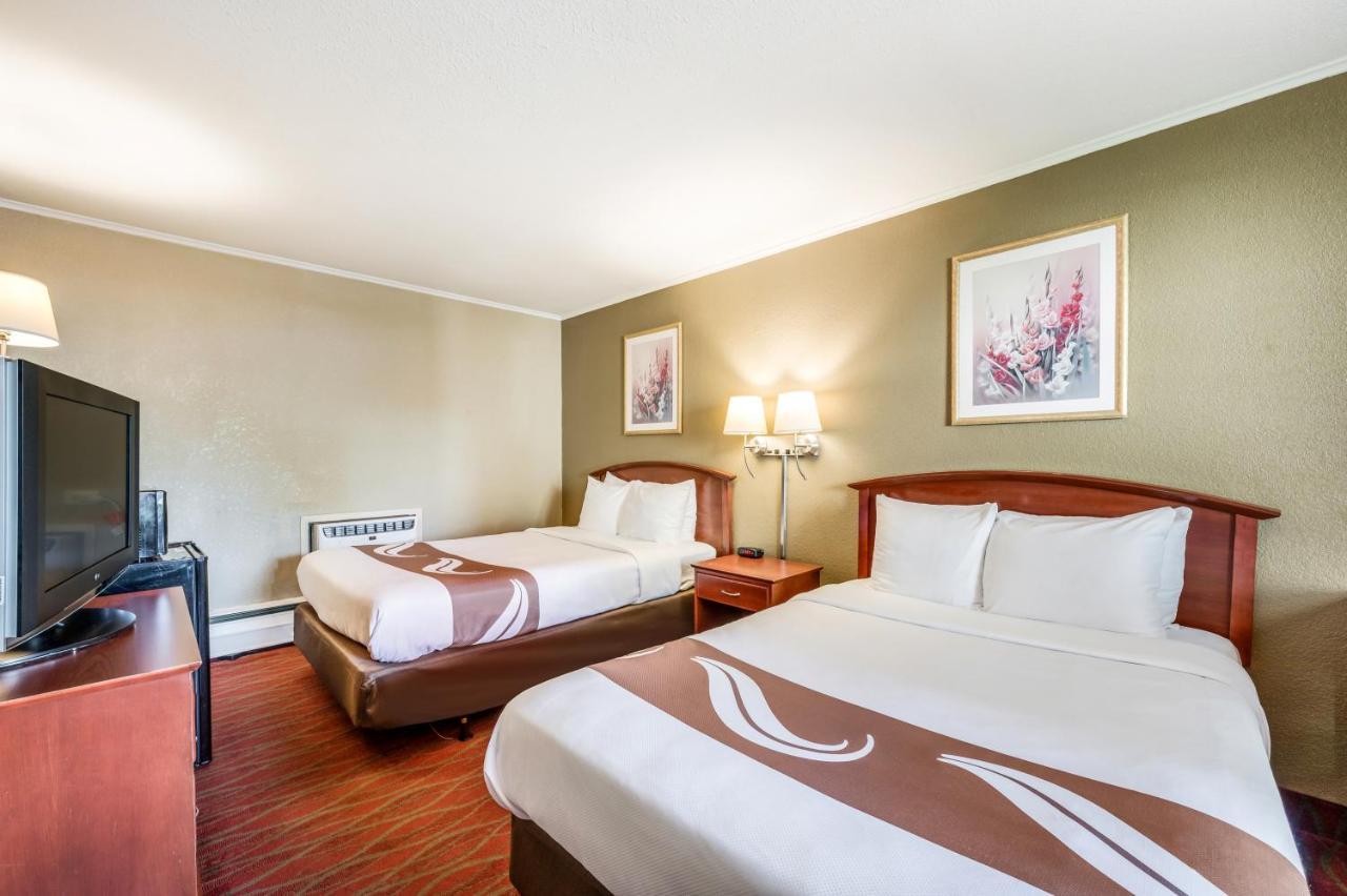Rodeway Inn Поукипси Экстерьер фото