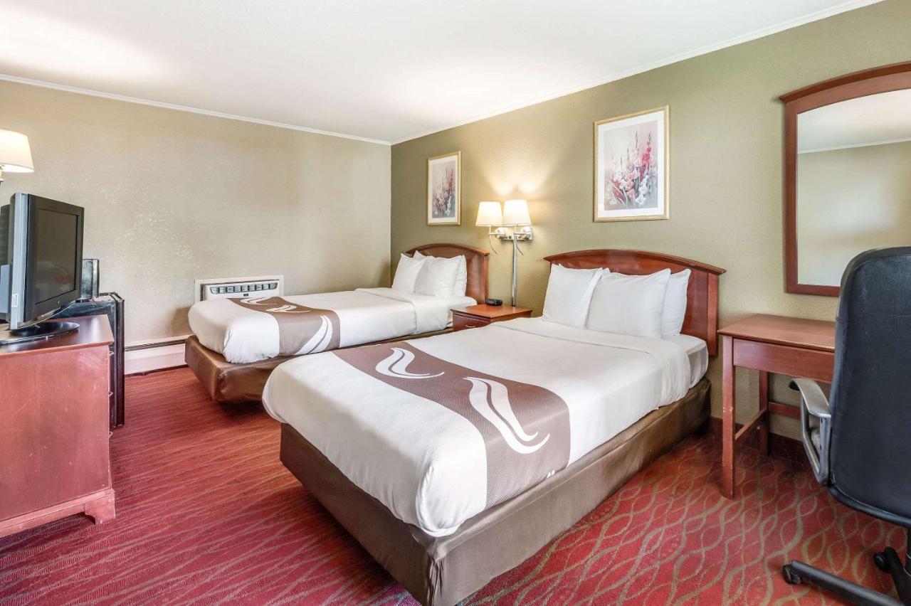 Rodeway Inn Поукипси Экстерьер фото
